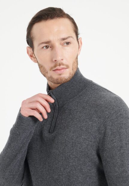 Charcoal grey cashmere trucker sweater | Men's and Women's Apparel | E-International Market 2